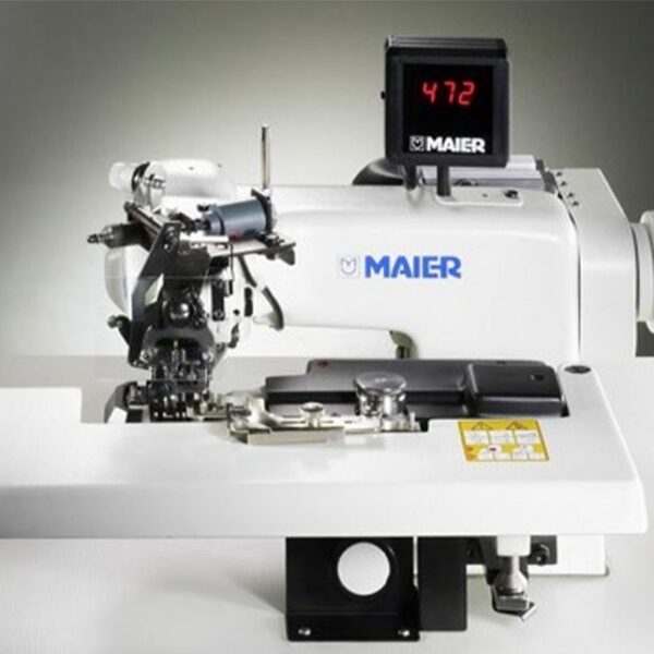 MAIER                                            .
